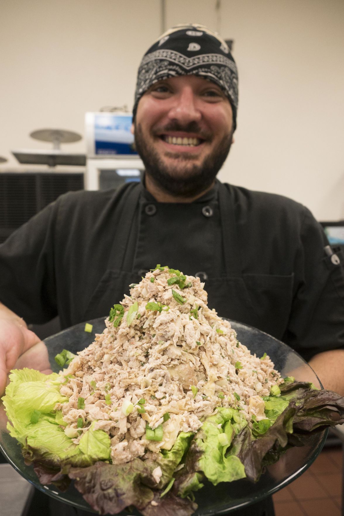 Papa's pleases with CHamoru classics, value prices